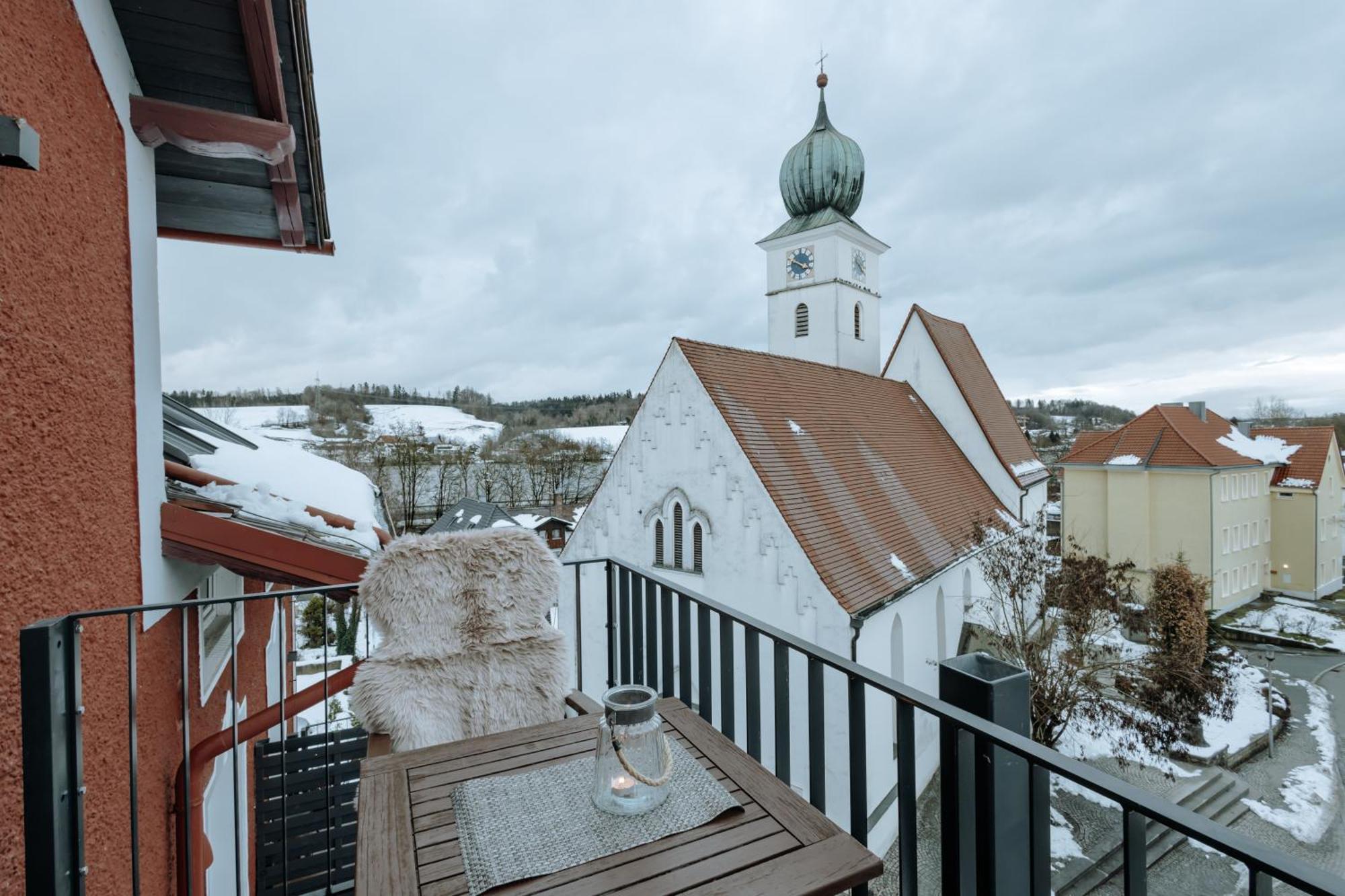 Beyond Staying Apartments Пасау Екстериор снимка
